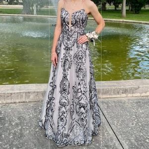 Camille La Vie Prom dress size 0